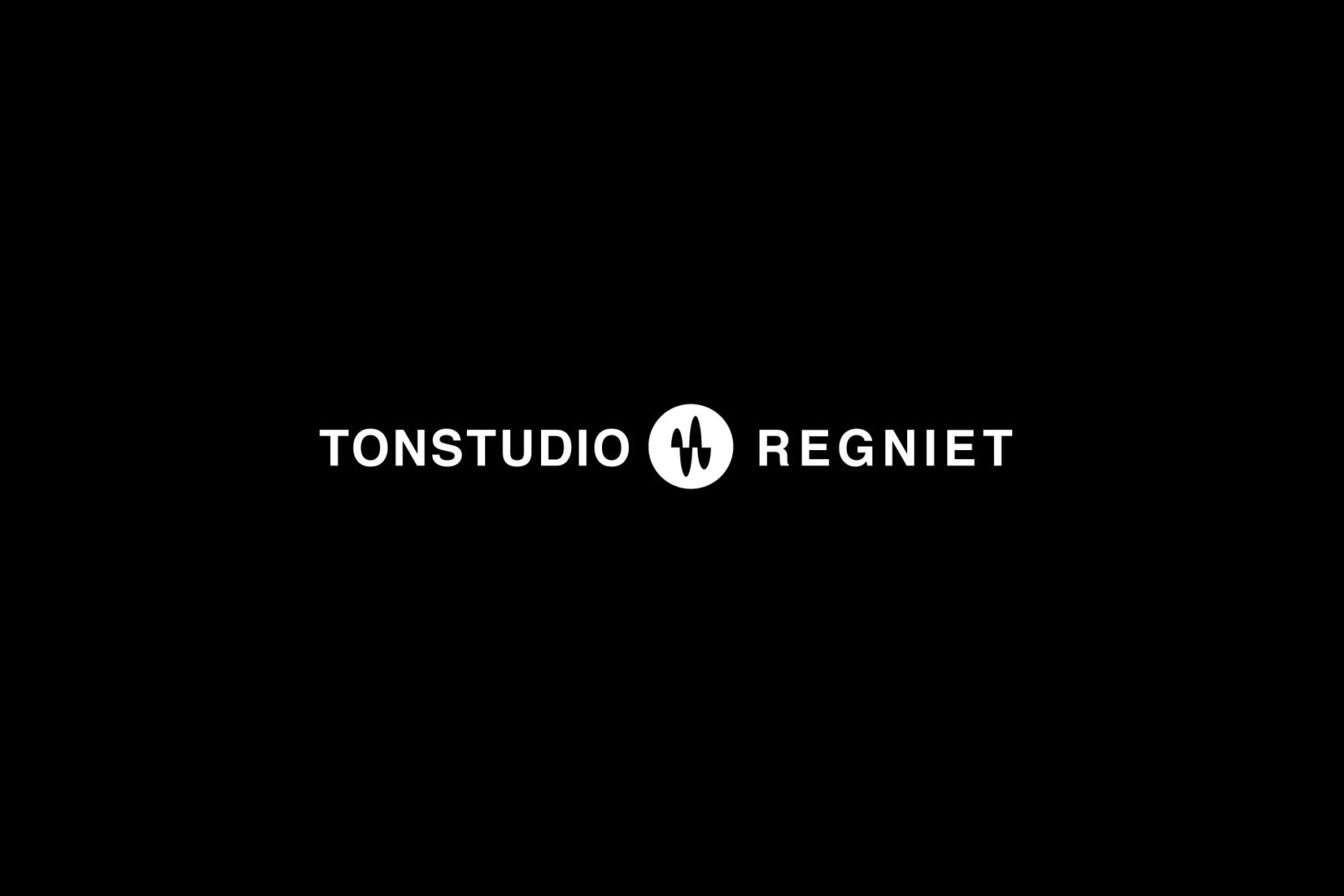 Tonstudio Regniet Logo - Edelrot Fotografie